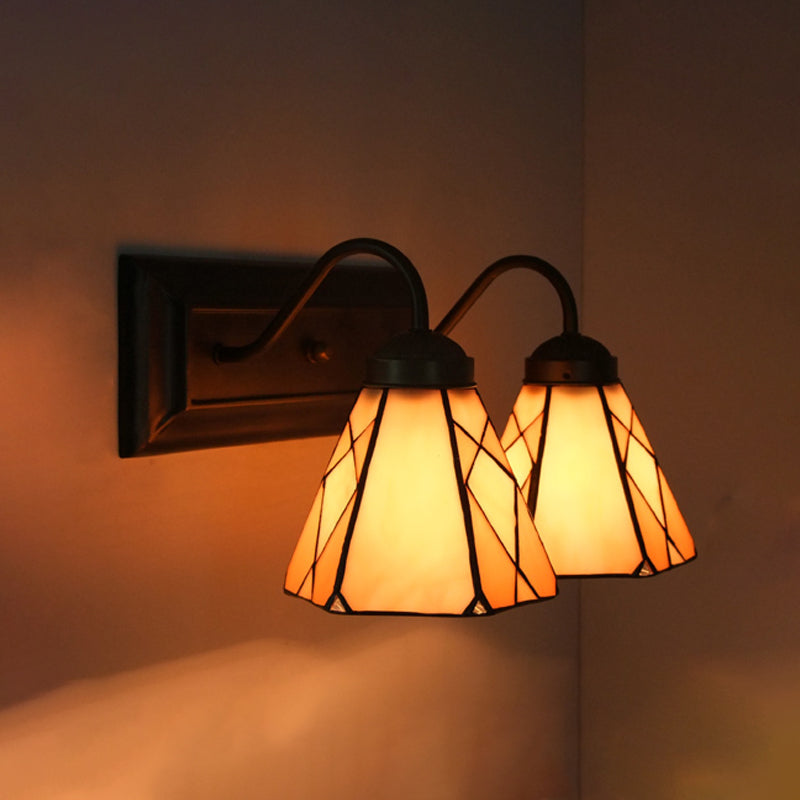 Frendorf | Cone Beige Glas Wandleuchte Tiffany 2 Köpfe Schwarz Wandmontierte Leuchte für Wohnzimmer