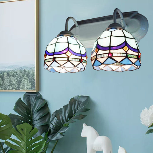 Frendorf | Barock Wandbeleuchtung mit Schalen-Schirm aus Buntglas 2 Köpfe Wandleuchte in Blau für Wohnzimmer