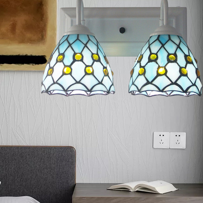 Frendorf | Globale Wandleuchte mit Perlen Tiffany-Stil 2 Lichter Buntglas Wandleuchte in Himmelblau/Blau für Schlafzimmer