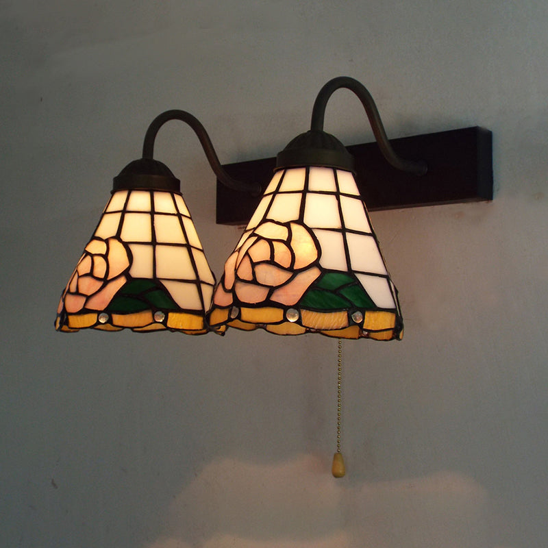 Frendorf | Roze Wandgemonteerde Licht Victorian Geanodiseerd Glas 2 Hoofden Roze Wandlamp met Trekschakelaar