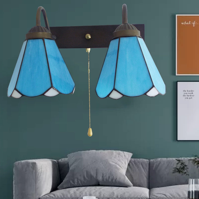 Frendorf | Blaues Glass Cone Wandlicht Mediterran 2 Köpfe Schwarze Wandleuchte mit Zugschalter