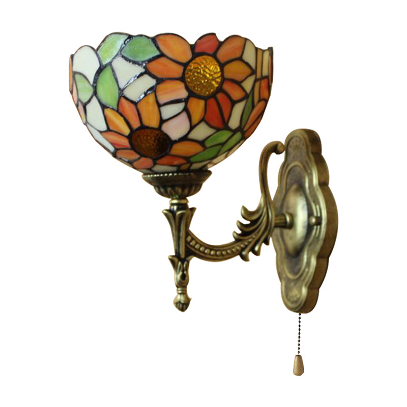 Frendorf | Glas-in-lood Zonnebloem Wandlamp 1 Licht Rustieke Tiffany Wandlamp in Oranje voor Bibliotheek