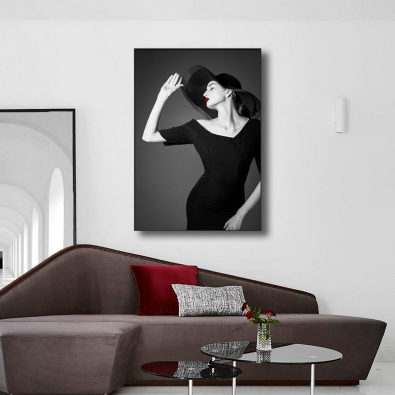 Frendorf | Fotografische Mode Wandkunst Dekor Glam Elegante Dame Leinwanddruck in Schwarz und Weiß