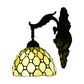 Frendorf | Beige Lattice Dome Wandlamp met Gegraveerde Arm 1 Hoofdtiffany Traditionele Glazen Wandlamp voor Gang