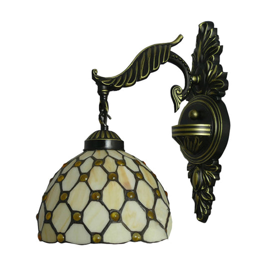 Frendorf | Beige Lattice Dome Wandlamp met Gegraveerde Arm 1 Hoofdtiffany Traditionele Glazen Wandlamp voor Gang