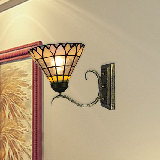 Frendorf | Tiffany Shuttlecock Vormige Wandlamp Art Glas 1 Licht Duidelijk Wandlamp met Gebogen Arm voor Keuken