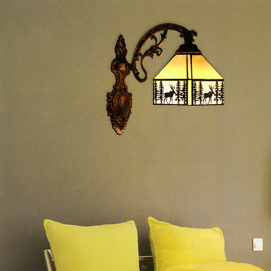 Frendorf | 1 Licht Forest Deer Wandlamp met Lodge Shade Tiffany Rustieke Wandarmatuur in Beige voor Hotel