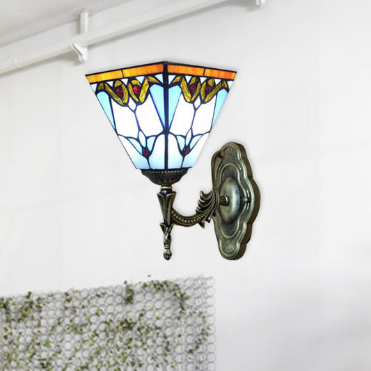 Frendorf | Pyramide Studie Kamer Wandlamp Gevlochten Glas 1 Kop Tiffany Victoriaanse Wandlamp in Blauw