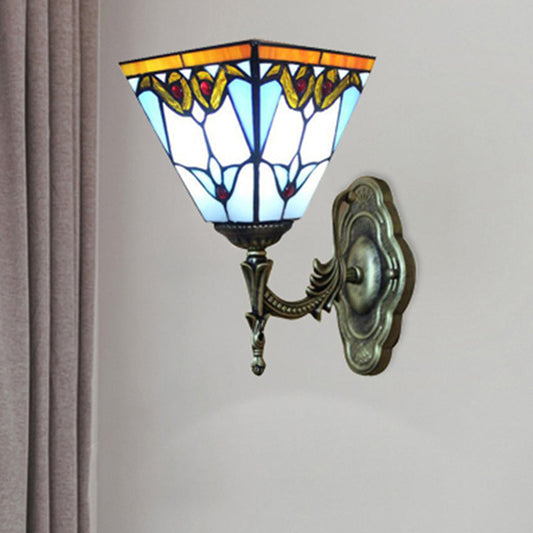 Frendorf | Pyramide Studie Kamer Wandlamp Gevlochten Glas 1 Kop Tiffany Victoriaanse Wandlamp in Blauw