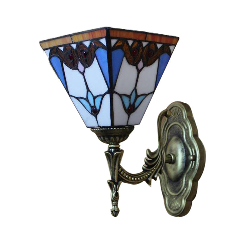 Frendorf | Pyramide Studie Kamer Wandlamp Gevlochten Glas 1 Kop Tiffany Victoriaanse Wandlamp in Blauw