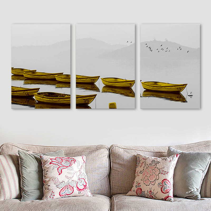 Frendorf | Braune Misty River Boote Leinwand Wandkunst Texturiert Zeitgenössische Wohnzimmer Wanddekoration