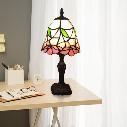 7"/6" Breite Glockenform Schlafzimmer Leseleuchte mit rosa gefärbtem Glas Tiffany Stil Schreibtischlampe in Pink