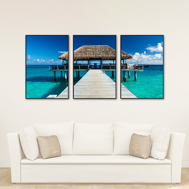Frendorf | Seaside Bridge Scene Art Print Moderne Canvas Multi-Piece Schilderij in Zachte Kleur, Set van Drie