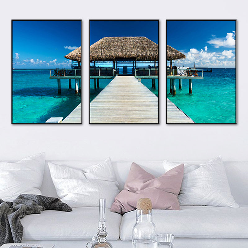 Frendorf | Seaside Bridge Scene Art Print Moderne Canvas Multi-Piece Schilderij in Zachte Kleur, Set van Drie