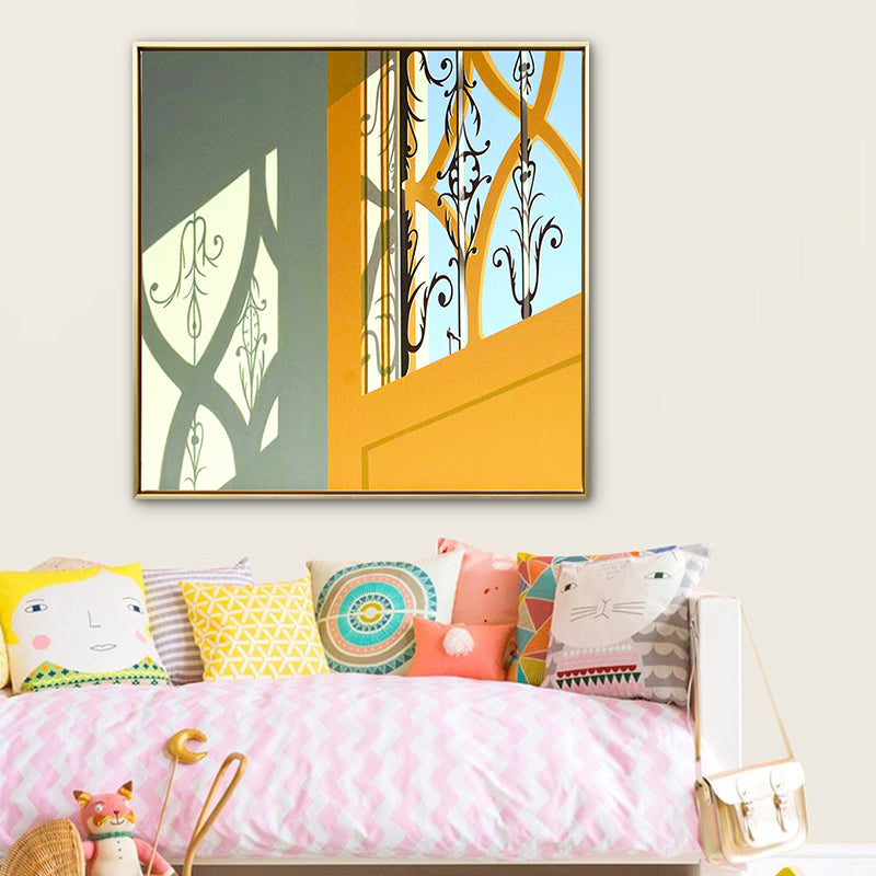 Gelbe Tür und Schatten Canvas Architektur Nordische Texturierte Wandkunst Druck für Zuhause