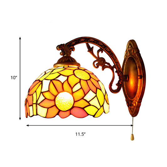 Frendorf | Rustieke Tiffany Zonnebloem Wandlamp met Gegraveerde Arm 1 Hoofd Glas-in-lood Wandlamp voor Woonkamer