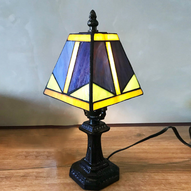 1 Licht Handwerk Tischleuchte Tiffany Klassische Kunstglas Leseleuchte in Blau/Weiß für Schlafzimmerbeleuchtung