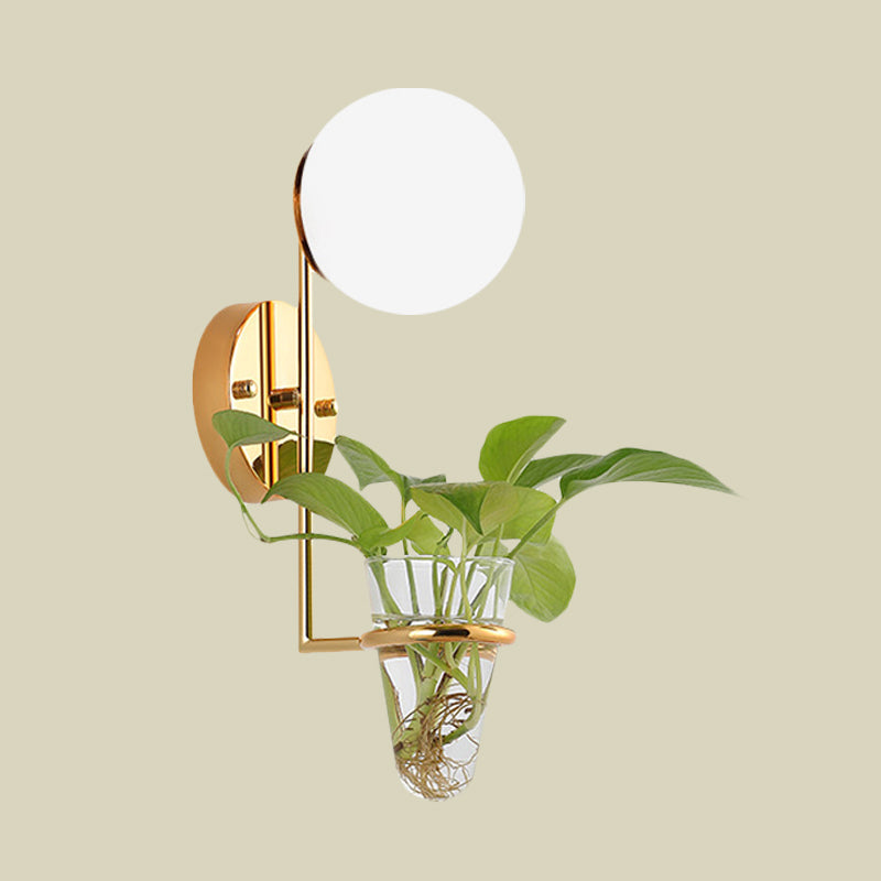 Frendorf | 1 Glühbirne Wandlampe Industrie Global Creme/Rauchgrau Glas Wandlicht in Schwarz/Gold mit klarem Glas Pflanzenbecher