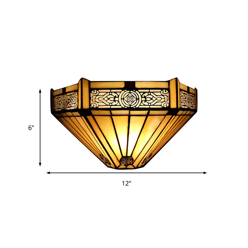 Frendorf | Art Glass Halb-Globus Wandleuchte Tiffany-Stil 1 Licht Wandleuchte in Beige/Amber für Wohnzimmer