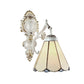 Frendorf | Konische Wandlampe Traditionell Beiges Glas 1 Licht Wandbeleuchtung in Weißer Ausführung für Schlafzimmer