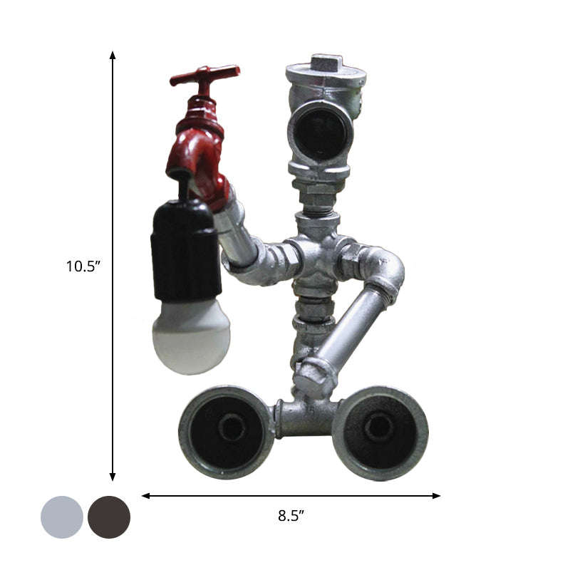 Metallic Sitzender Roboter Tischleuchte mit Wasserhahn Deco Steampunk 1 Licht Kinderzimmer Tischleuchte in Bronze/Silber