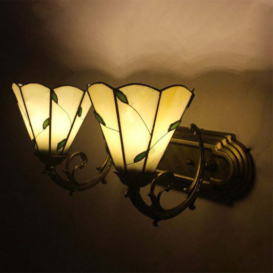 Frendorf | Beige Kegelförmige Wandlampe mit Blatt 2 Köpfe Tiffany Rustikales Glas Wandleuchte für das Arbeitszimmer
