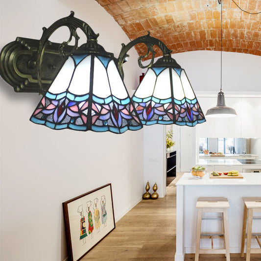 Frendorf | 2 Glühbirnen Pyramid Wandlicht Tiffany Klassisch Buntglas Wandleuchte in Blau mit Gebogenem Arm für Flur