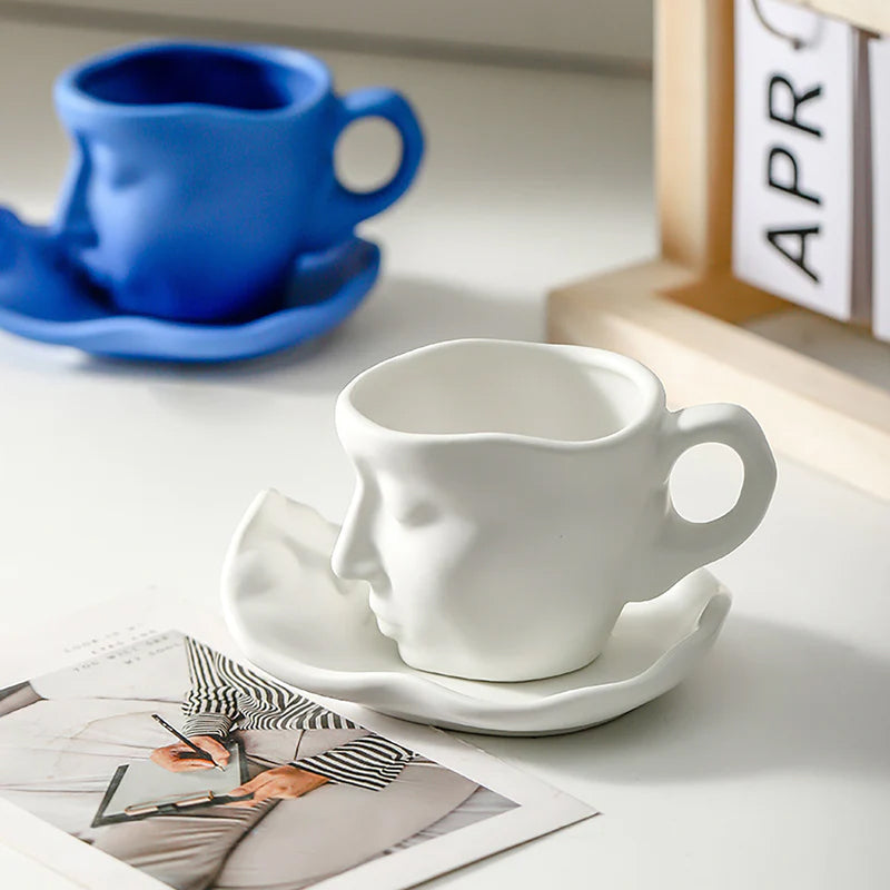 Frendorf | Metal Touching Face Kreative Keramische Kiss Kaffee Becher, Künstlerisches Vibe Becher & Untertasse Set
