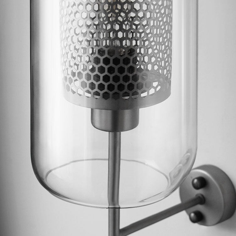 Frendorf | Lumivault Industrial Wandlampe | Zylindrischer Glasschirm | Eisenrahmen | Deko für Schlafzimmer & Wohnräume