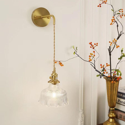 Frendorf | Florabelle Nordic Wandlampe | Minimalistisches Blütendesign | Kupfer & Glas | 1-flammig | Dekorative Beleuchtung