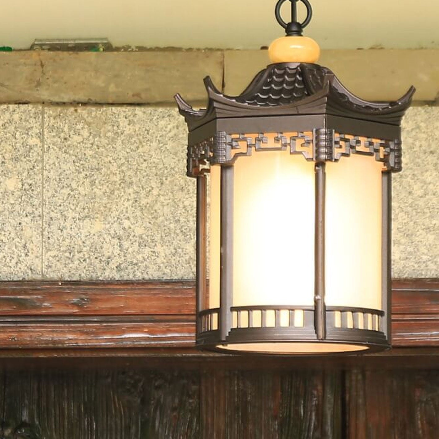 Frendorf | HexaLantern Outdoor LED Hängeleuchte | Wasserdichte Retro-Laterne | Chinesisches Sechseck-Design
