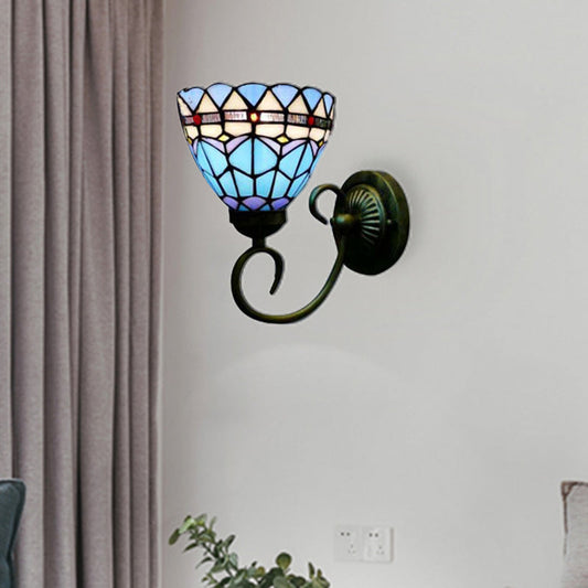 Frendorf | Mediterrane Stil Schalen Wandleuchte 6"/8" Breite 1 Kopf Buntglas Wandlampe in Blau für Stoffgeschäft