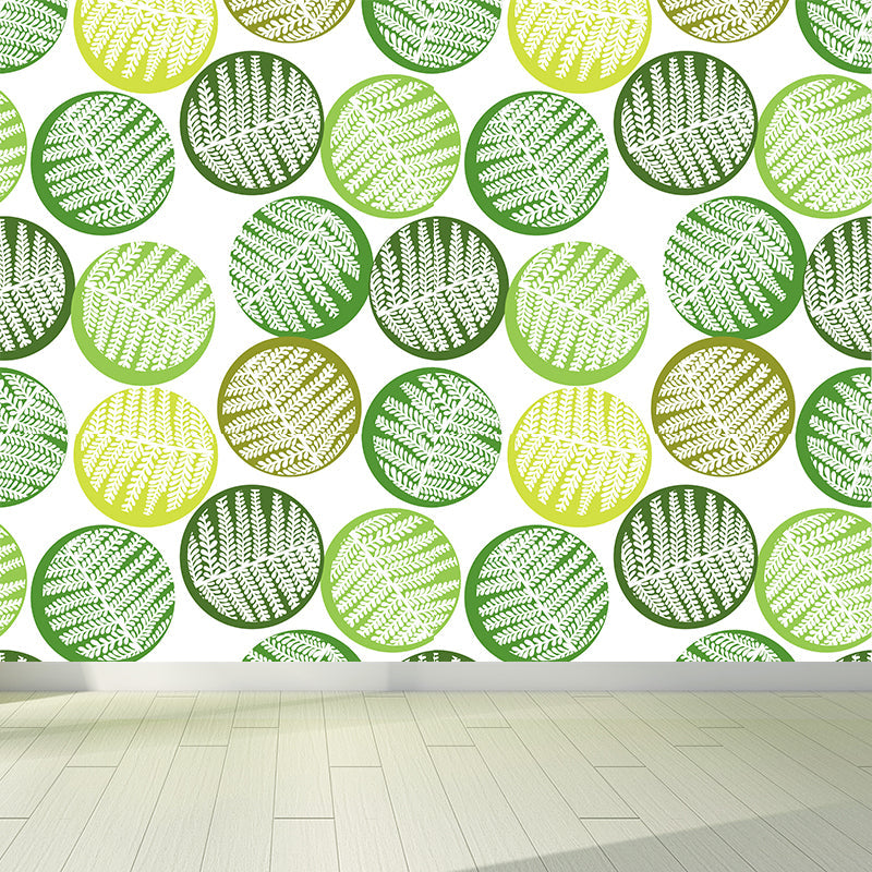 Frendorf | Botanischer Blattdruck Tapete Wandmalerei Zeitgenössische Vlies Wandkunst in dunkler Farbe