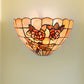 Frendorf | Beige Wandlamp met Komschaduw Tiffany-stijl Handgemaakte Schelp Wandlamp Licht met Rozen- en Libellepatroon
