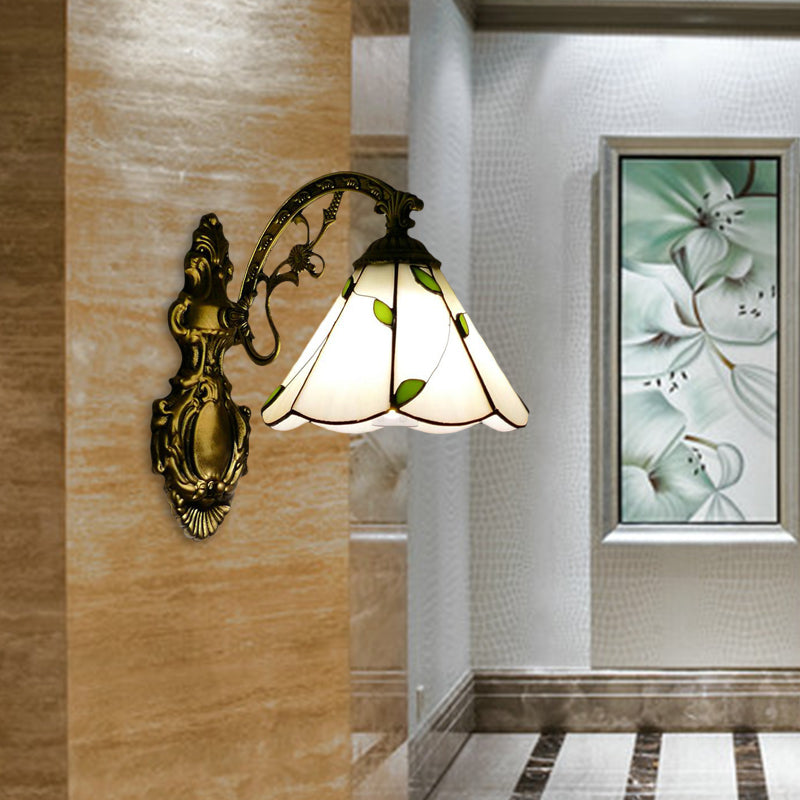 Frendorf | Retro-Stil Kegelwandlampe Buntglas 1 Licht Wandlicht für Treppe