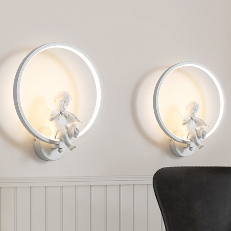 Frendorf | Moderne Weiße Wandlampe mit Engel Junge Ring Acryl LED Wandleuchte für Treppe