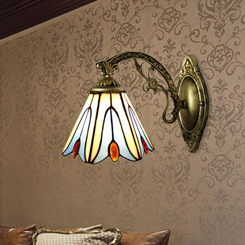 Frendorf | Vintage Bell Shade Wandarmatur Licht Buntglas 1 Licht Wand sconce in Blau für Schlafzimmerbeleuchtung