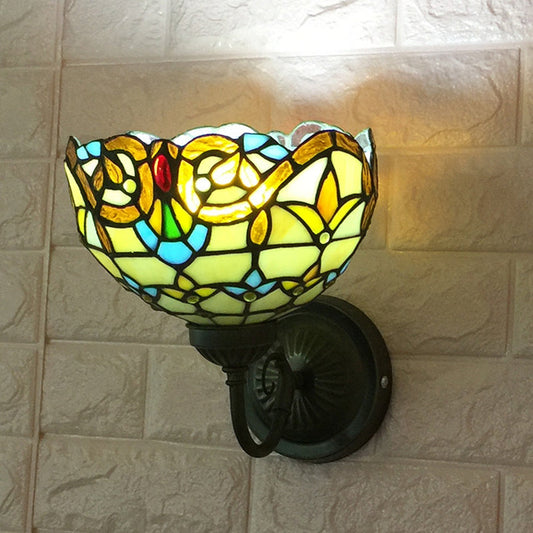 Frendorf | Barokke Kom Wandlamp 1 Hoofd Geel/blauw Glas Muur Mounted Licht met Bloem Patroon