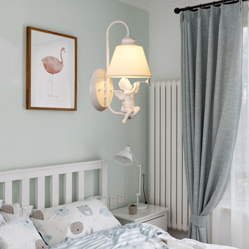 Frendorf | Kinderslaapkamer Little Angel Wandlamp met Verloopt Shade Metaal Enkele Kop Wandlamp
