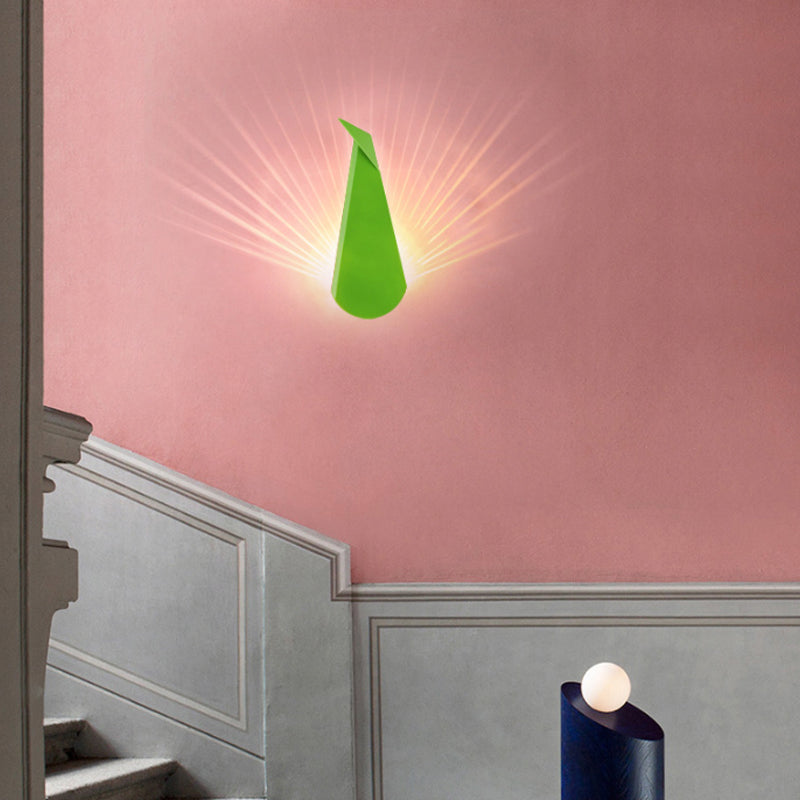 Frendorf | Moderne Pfau Wandlampe Metall LED Wandlicht für Wohnzimmer Studie Zimmer