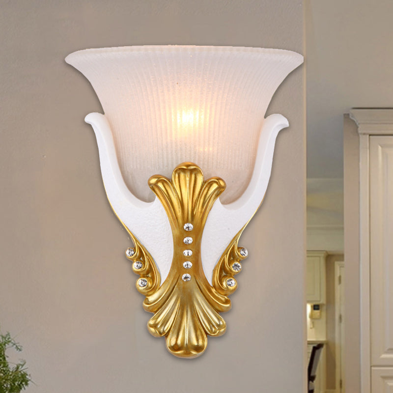Frendorf | 1 Licht Wandeinheit Verlichting Landelijke Glockenform Gelb/Weiß Rippenglas Wandleuchte für Schlafzimmer, 9,5"/13" Breite