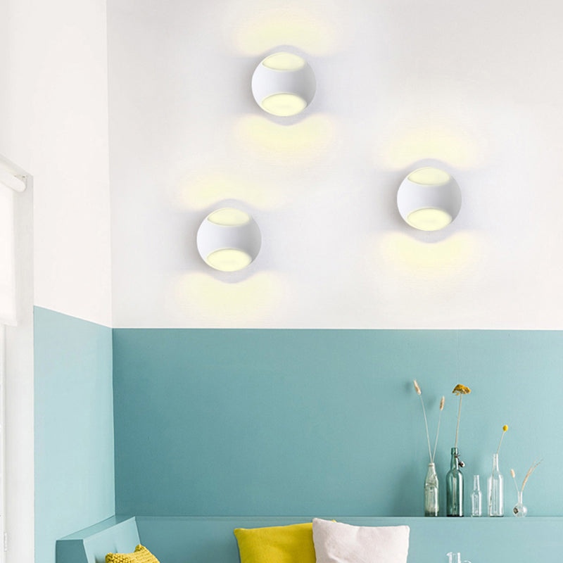 Frendorf | Einfache Stil Halb-Globus Wandlampe Kunststoff Einzelkopf Wandlicht für Arbeitszimmer