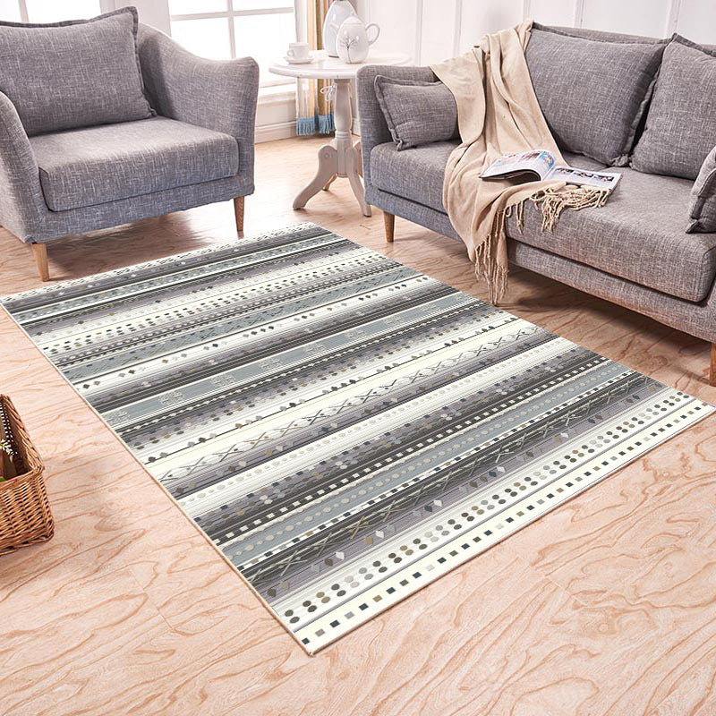 Ekletischer Bohemian Teppich in Elfenbein und Grau Geometrisches Streifenmuster Teppich Polyester Waschbarer Teppich für Wohnkultur
