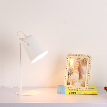 Nordic Style Bucket Schreibtischlampe Drehbar 1 Licht Metall Stecker Schreibtischlampe für Studentenwohnheim Schlafzimmer