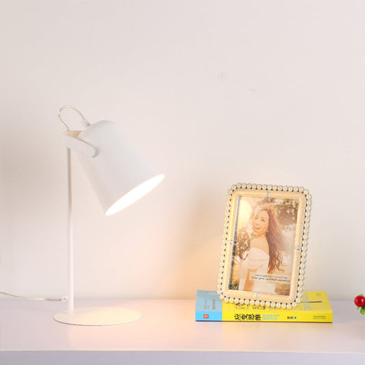 Nordic Style Bucket Schreibtischlampe Drehbar 1 Licht Metall Stecker Schreibtischlampe für Studentenwohnheim Schlafzimmer