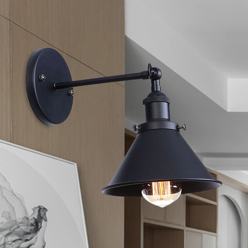 Frendorf | Schwarz/Messing-Finish Flared Sconce Lichtarmatur Industrie Metall 1 Glühbirne Schlafzimmer Wandlicht, 7"/8,5" Breite