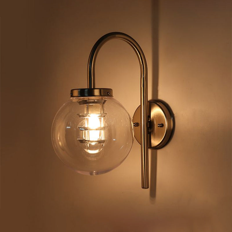 Frendorf | 1 Licht Globe Wandlamp Vintage Zwart/RVS Duidelijk Glas Wandlamp voor Slaapkamer met Koeiennek