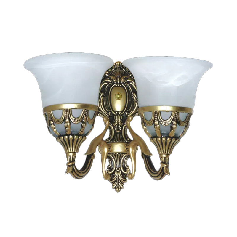 Frendorf | 2-Licht Wandleuchte Traditionelle Flur Wandleuchte mit Glocke Alabaster Glas Schirm in Bronze