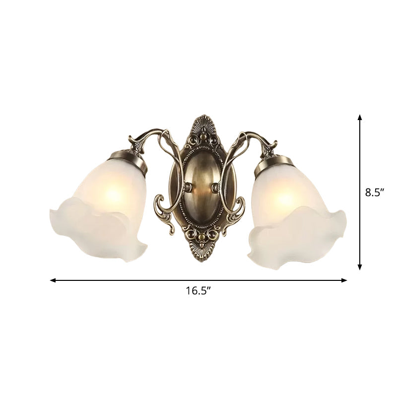Frendorf | 1/2-Birne Opal Matt Glas Wandlampe Landhaus Bronze Blume Wohnzimmer Beleuchtung Ideen