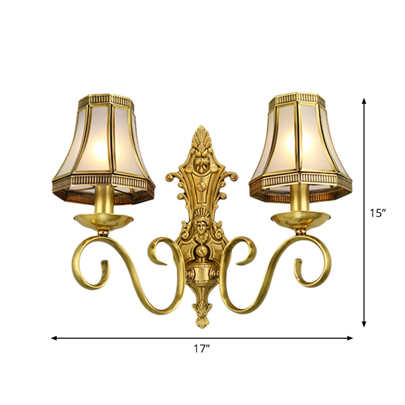 Frendorf | 1/2 Licht Geflared/Bell Wandgemonteerde Licht Traditionelles Poliertes Messing Frosted Glas Wandlampe
